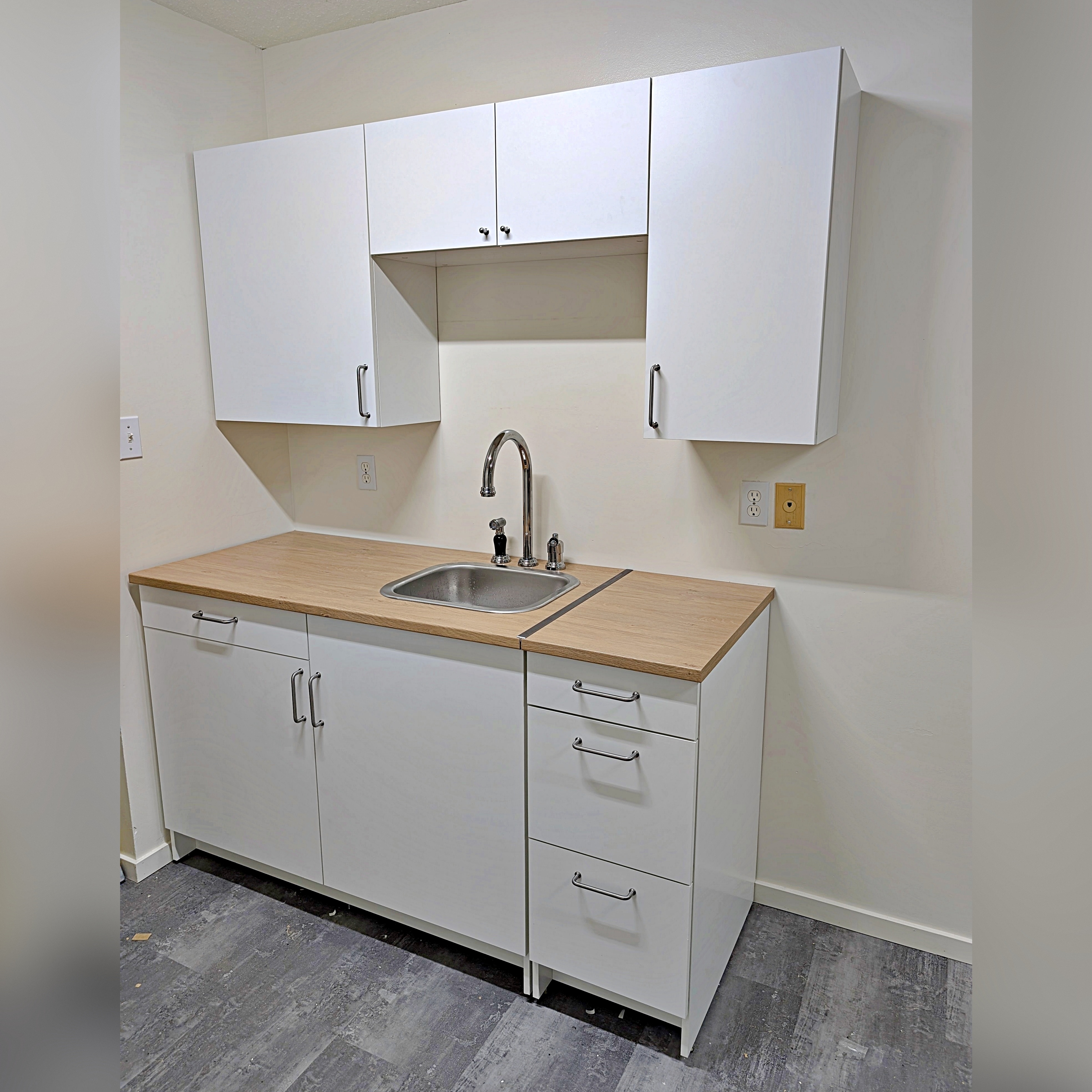 IKEA KNOXHULT kitchen installation service in Calgary